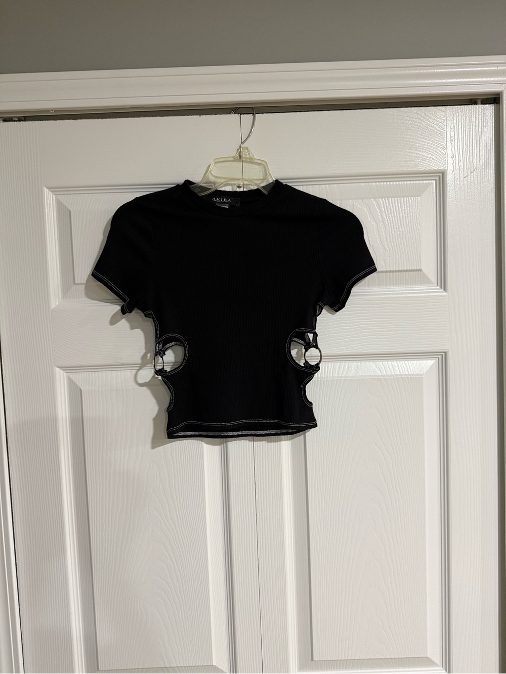 Allegra K Black Ribbed Short Sleeve Crop Top with Side Cutouts